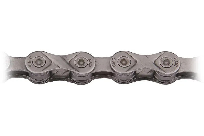 KMC E10 10-Speed 122 Link Chain in Silver