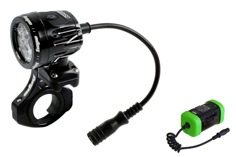 Hope R4 + LED VISION  Light 1 X 4 Cell Battery with UK charger in Black