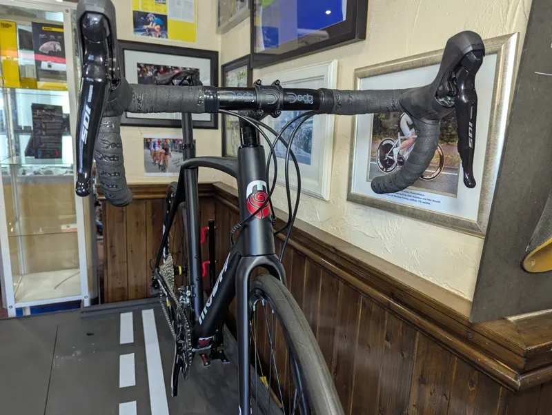 Moda Vivo Disc Brake Road Bike Extra Large in Jet Black-3