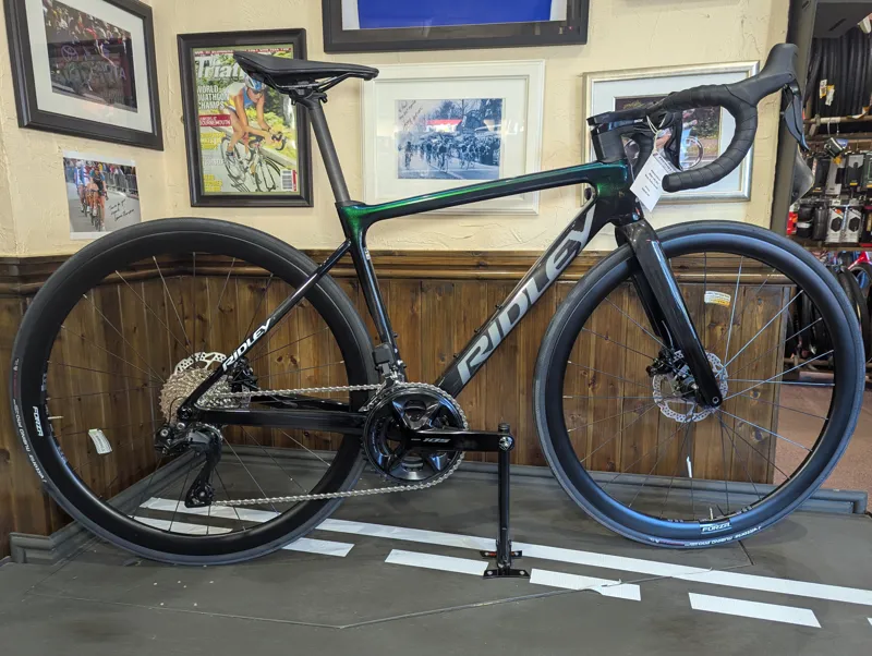 2025 Ridley Falcn 105 Di2 Extra Small in Black and Blue-1