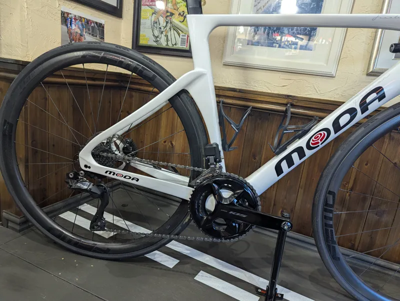 Pre-Owned Moda Finale Size Large in White-2