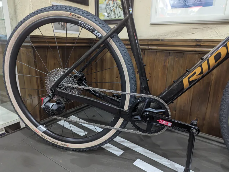 Ridley Astr Rival XPLR Medium in Black Metallic and Bronze Gold-2