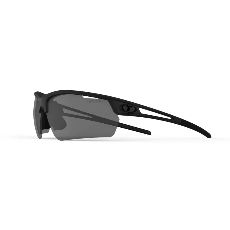 TIFOSI Navar FC Sunglasses in Blackout-2