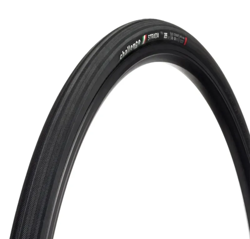 Challenge Strada Vulcanized Clincher Road Tyre in Black 120tpi 700x27